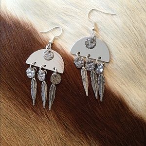 Feather Earrings. Drop Dangle BoHo Feather Earrings.  Gypsy One of a Kind